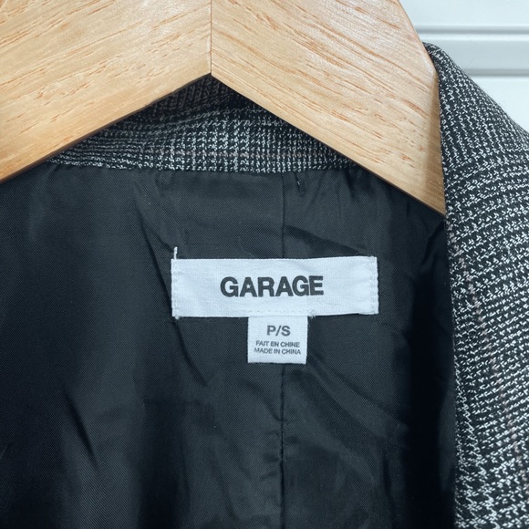 5/$50 🌷🌼🌿 GARAGE Oversized Plaid Blazer Size S - Picture 3 of 5